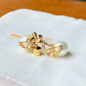 Alicia Bonnie gold butterfly pearl earrings
